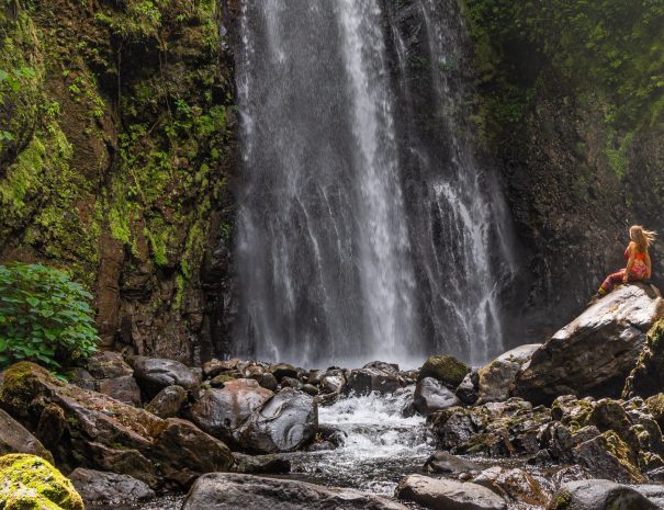 el-tigre-waterfalls-woman-on-rockpng-1727472558
