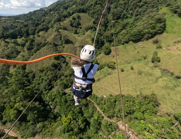 extremo-park-tarzan-swing-launchpng